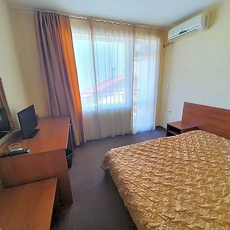 Sandor Hotel 2*
